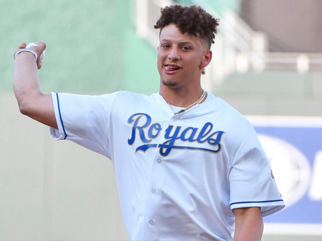 Chiefs QB Patrick Mahomes' father pitched for the Cubs - Bleed Cubbie Blue