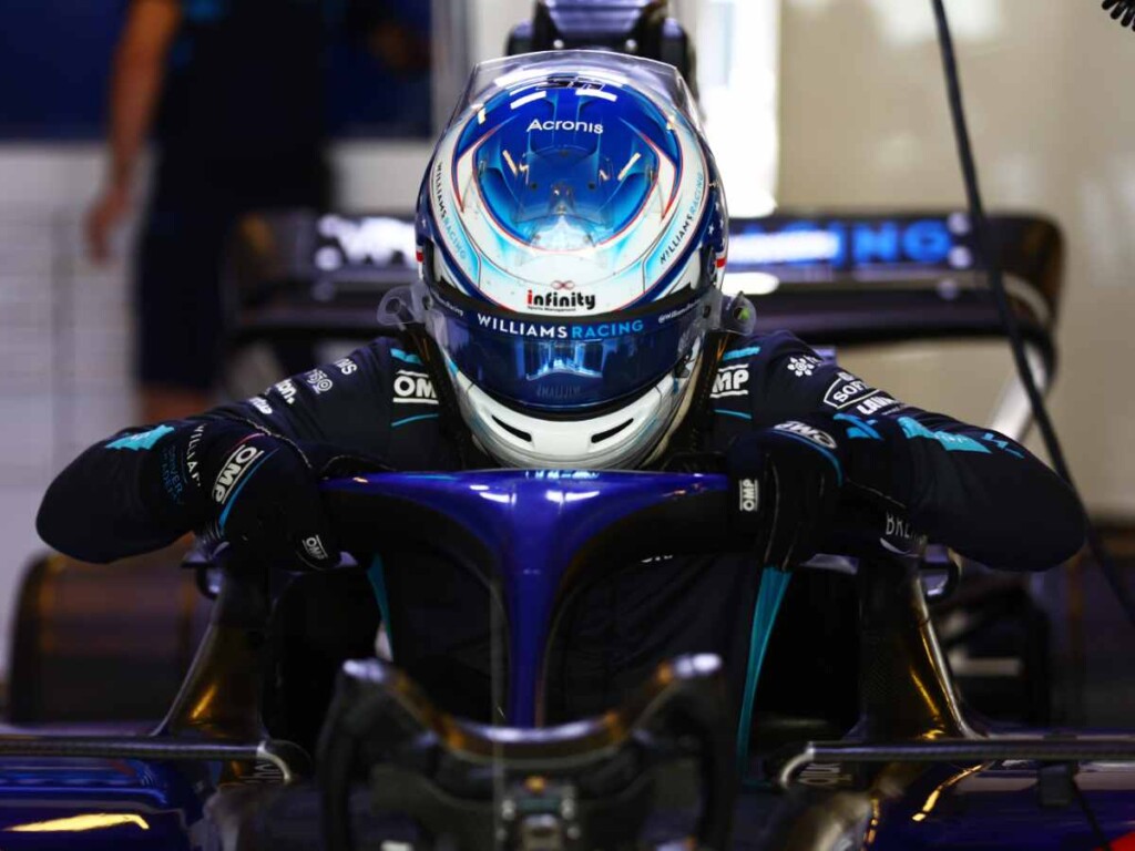 Williams urges Logan Sargent to 'get things controlled and deliver' after a spate of sluggish races 1 Logan Sargent in his Williams at the Miami GP