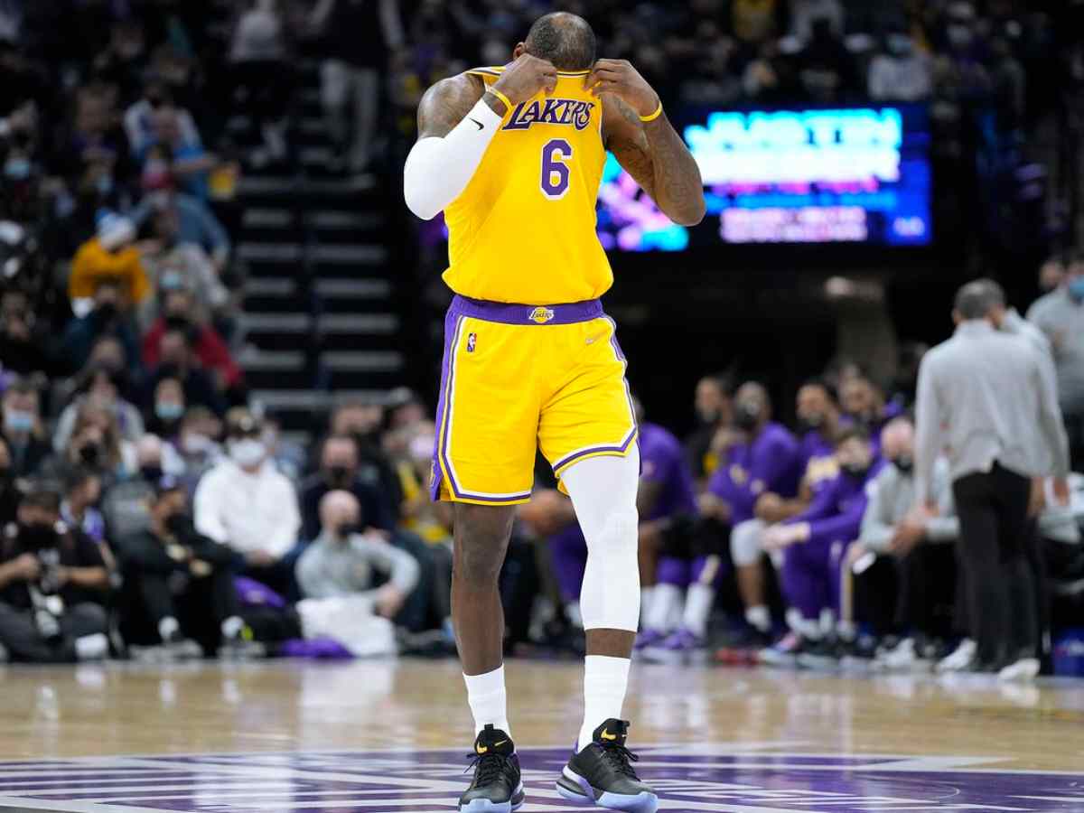 “LeBron James ain’t the best player in the world anymore” – Ex-NFL player TRASHES Lakers superstar, predicts his ‘least impressive’ championship this year