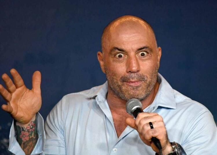 Joe Rogan kể câu chuyện về lần cực khoái đầu tiên của mình