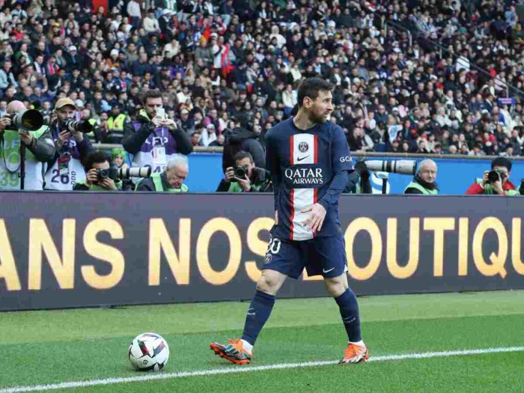 Lionel Messi in action for PSG