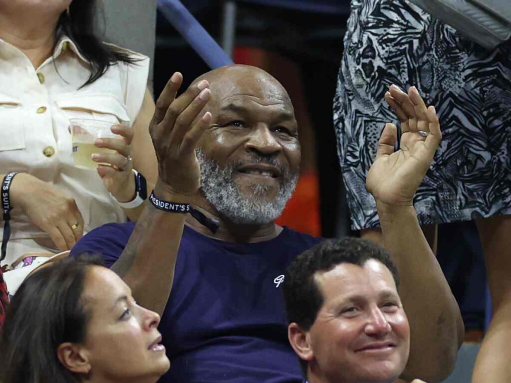 Mike Tyson Buzzed During Serena's Tennis match