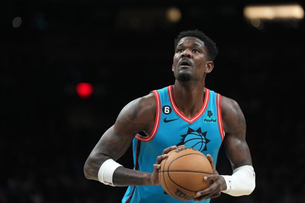 Deandre Ayton contract 