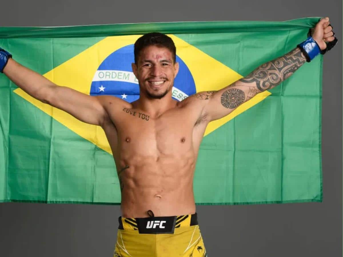 Former UFC fighter returning from training dies after being hit by bus in Rio de Janeiro