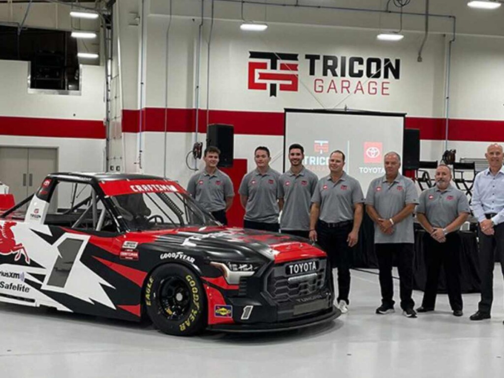 Tricon Garage