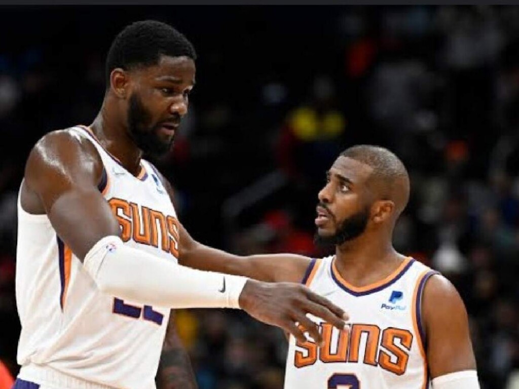 DeAndre AYton and Chris Paul (Credits: G Fiume | Getty Images)