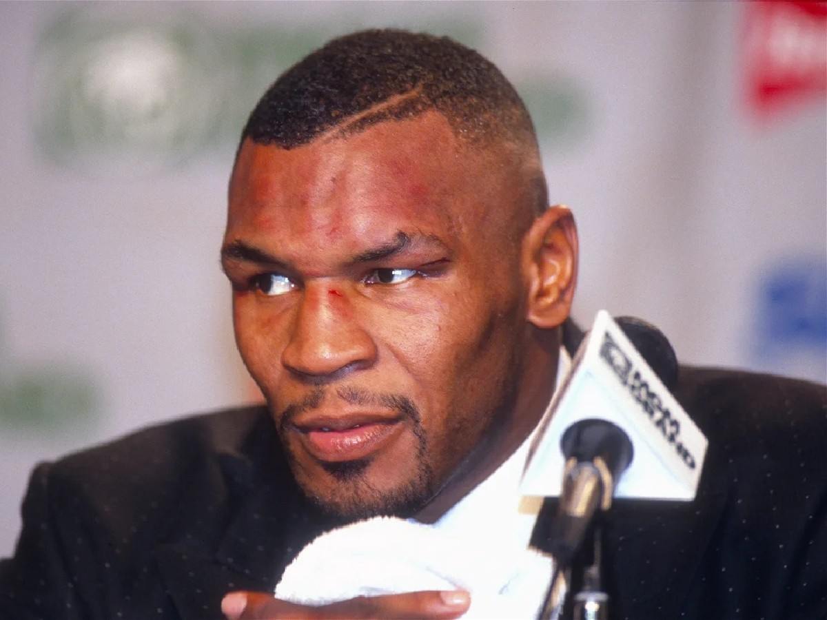 “You shouldn’t talk, unless you wanna…,” Mike Tyson’s COLD reply that silenced entire room of journalists