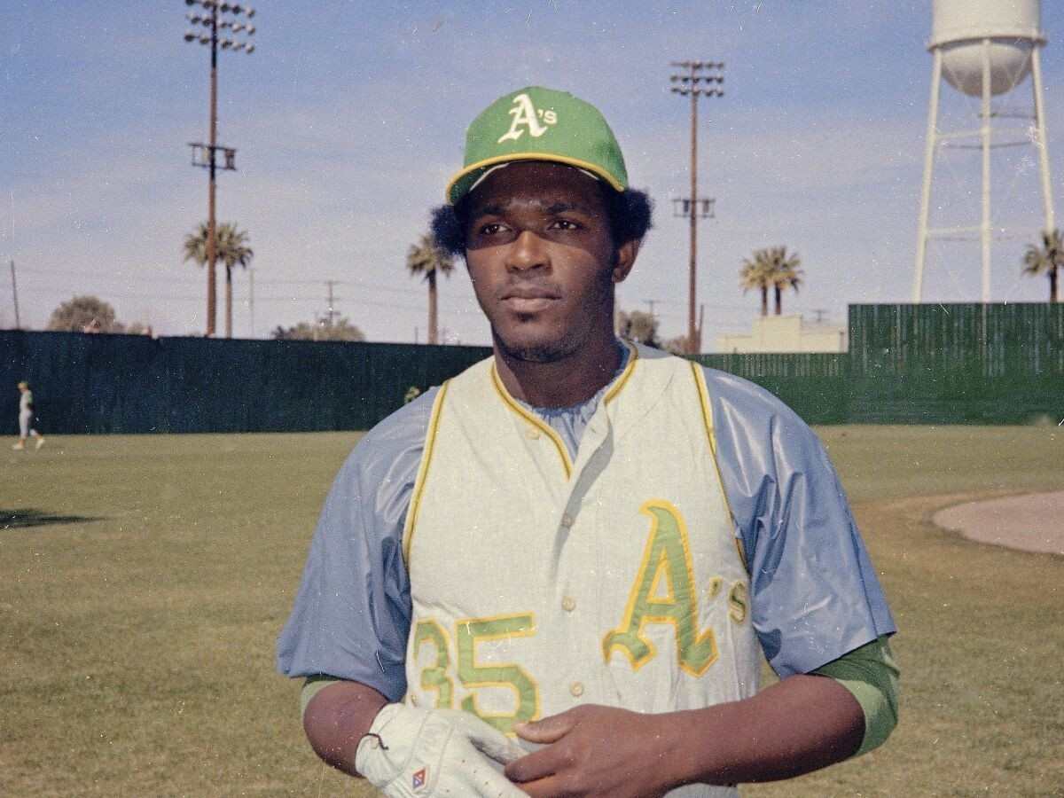 Oakland Athletics Hall of Famer Vida Blue passes away at age of 73