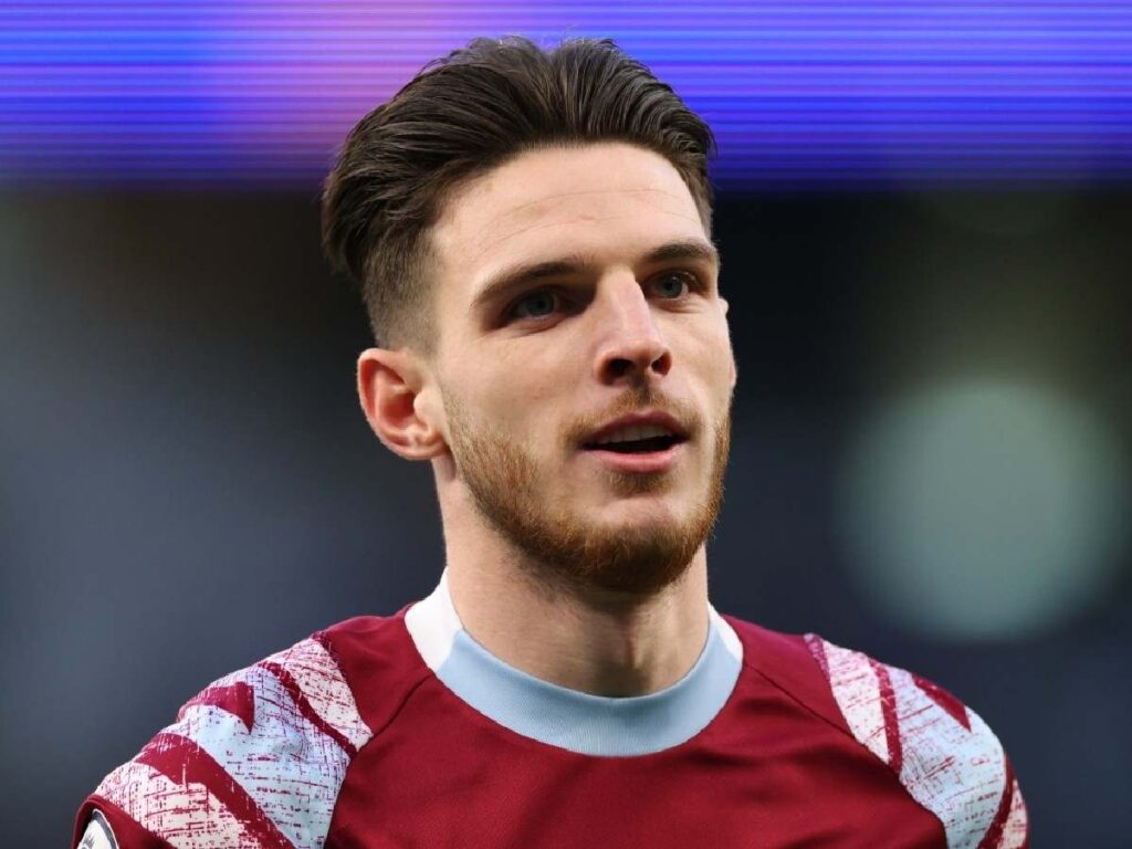 West Ham United manager David Moyes opens bids for Declan Rice, warns clubs that he'll be 'very