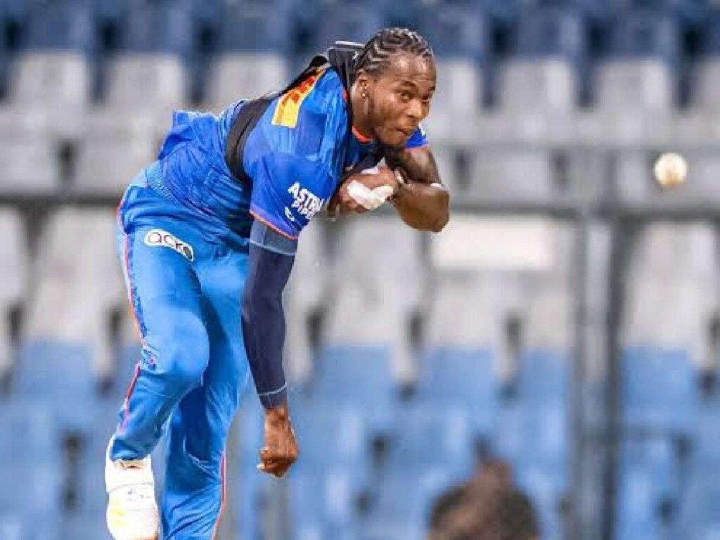 Netizens react as Jofra Archer ruled out of IPL, MI name English veteran as replacement