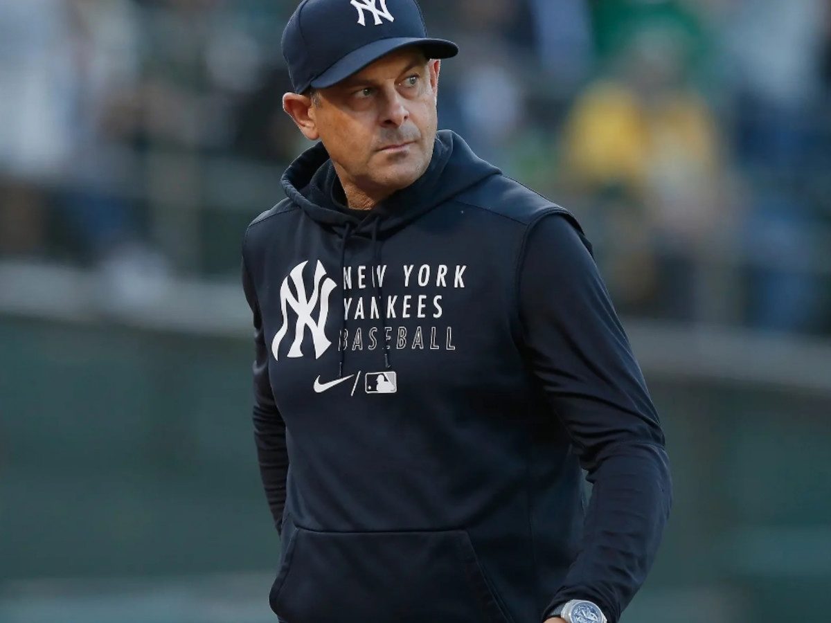 “When is it Boone day off?” – Fans slam Yankees manager Aaron Boone for sitting DJ LeMahieu and remark on Anthony Volpe