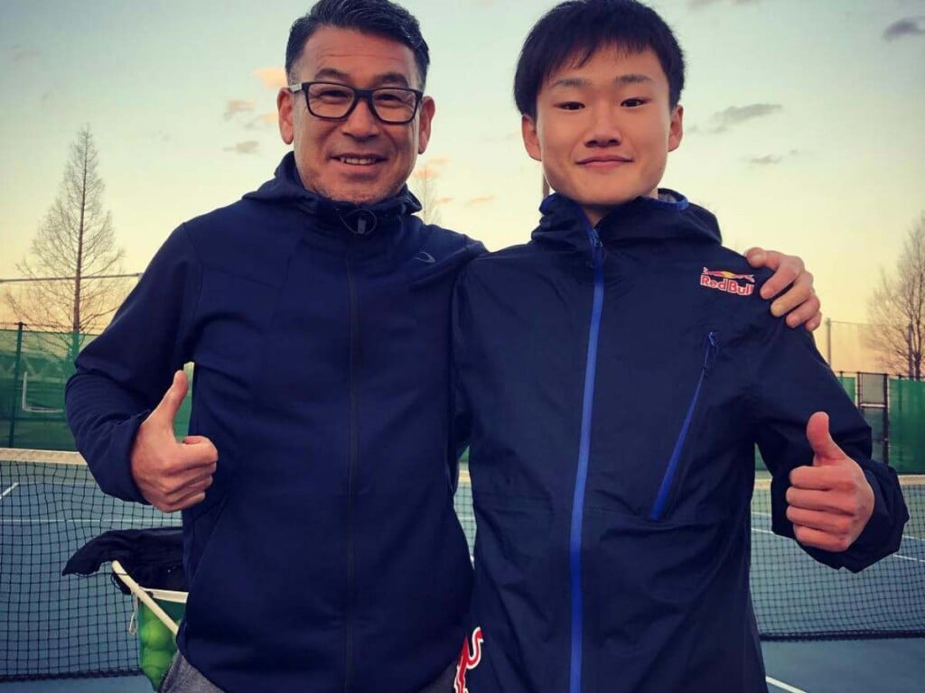 Yuki Tsunoda with his father