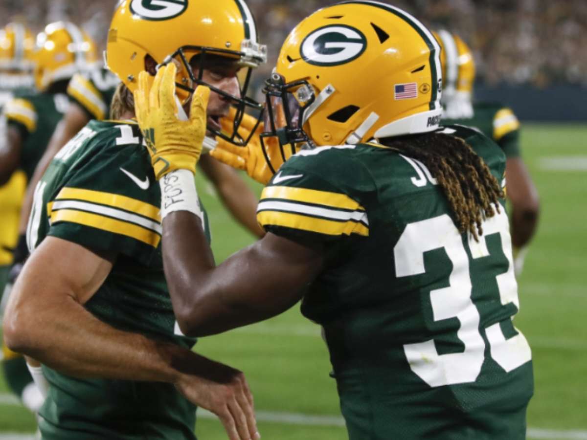 RB Aaron Jones’ BLUNT reply to Aaron Rodgers’ absence indicates no one misses him at the Packers