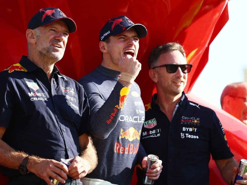 Adrian Newey, Max Verstappen, Christian Horner, image via GrandPrix.com