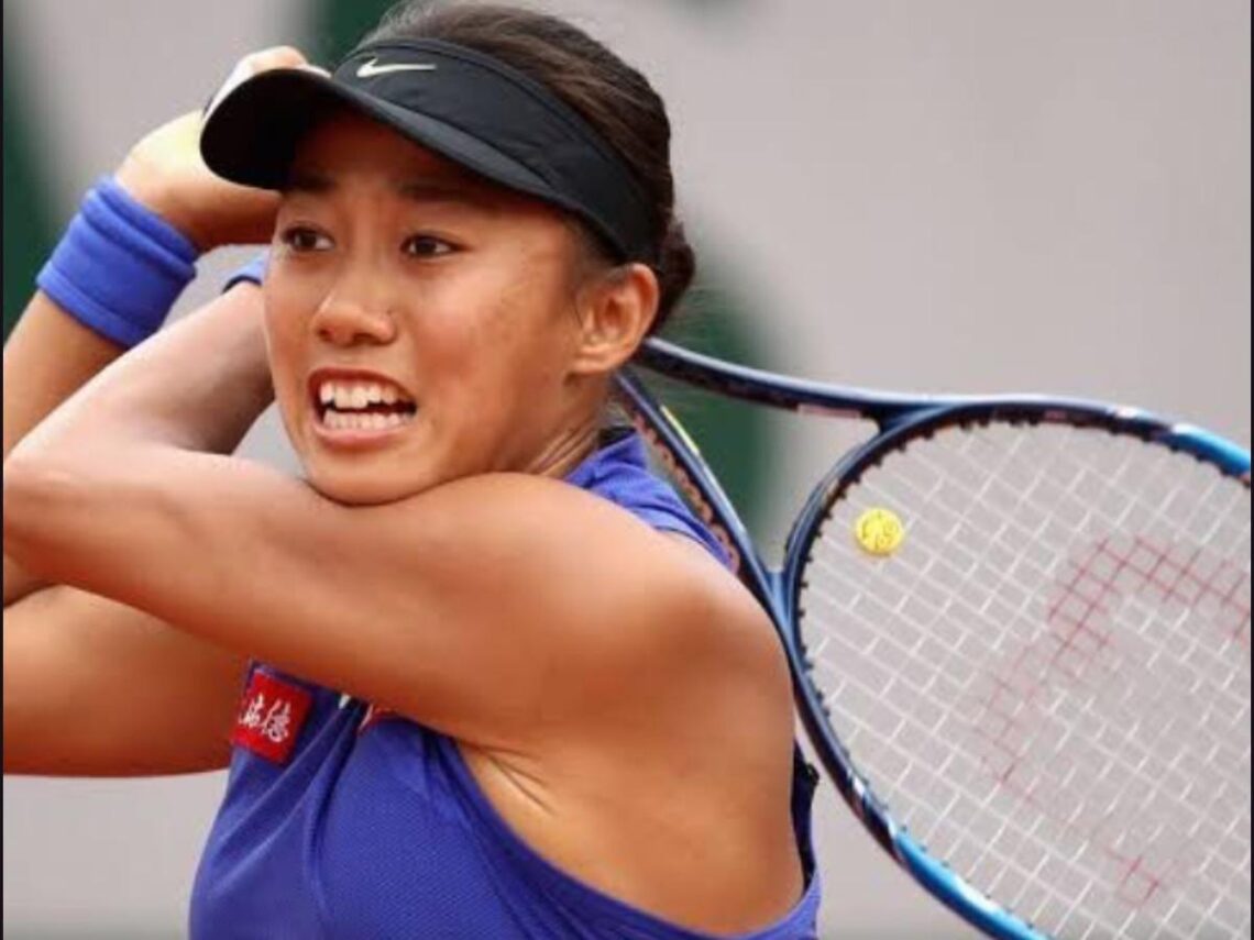 Zhang Shuai sobs uncontrollably at the French Open press conference