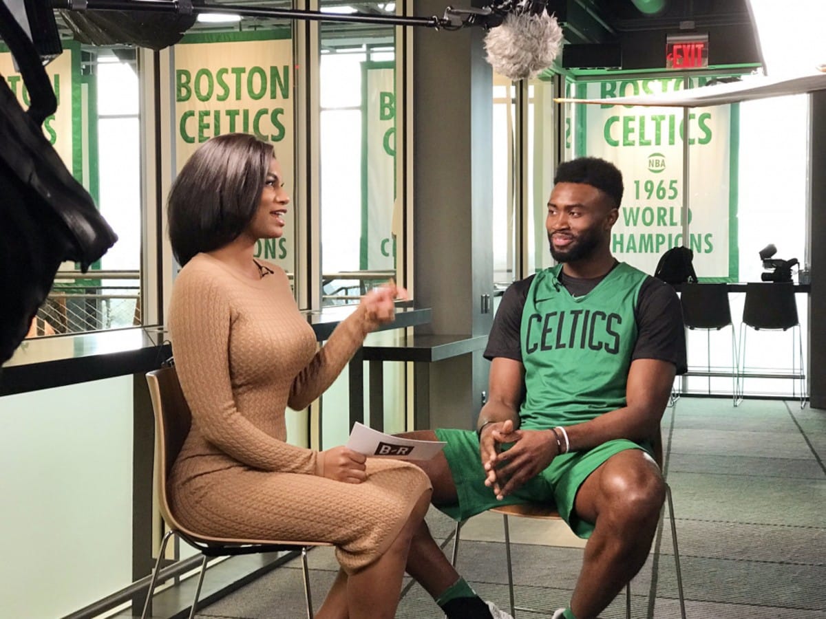 “Gotta stop letting bad b***es interview these n***s” – Jaylen Brown’s LOFTY PROMISE to Taylor Rooks goes nowhere, NBA Twitter roasts Celtics star mercilessly