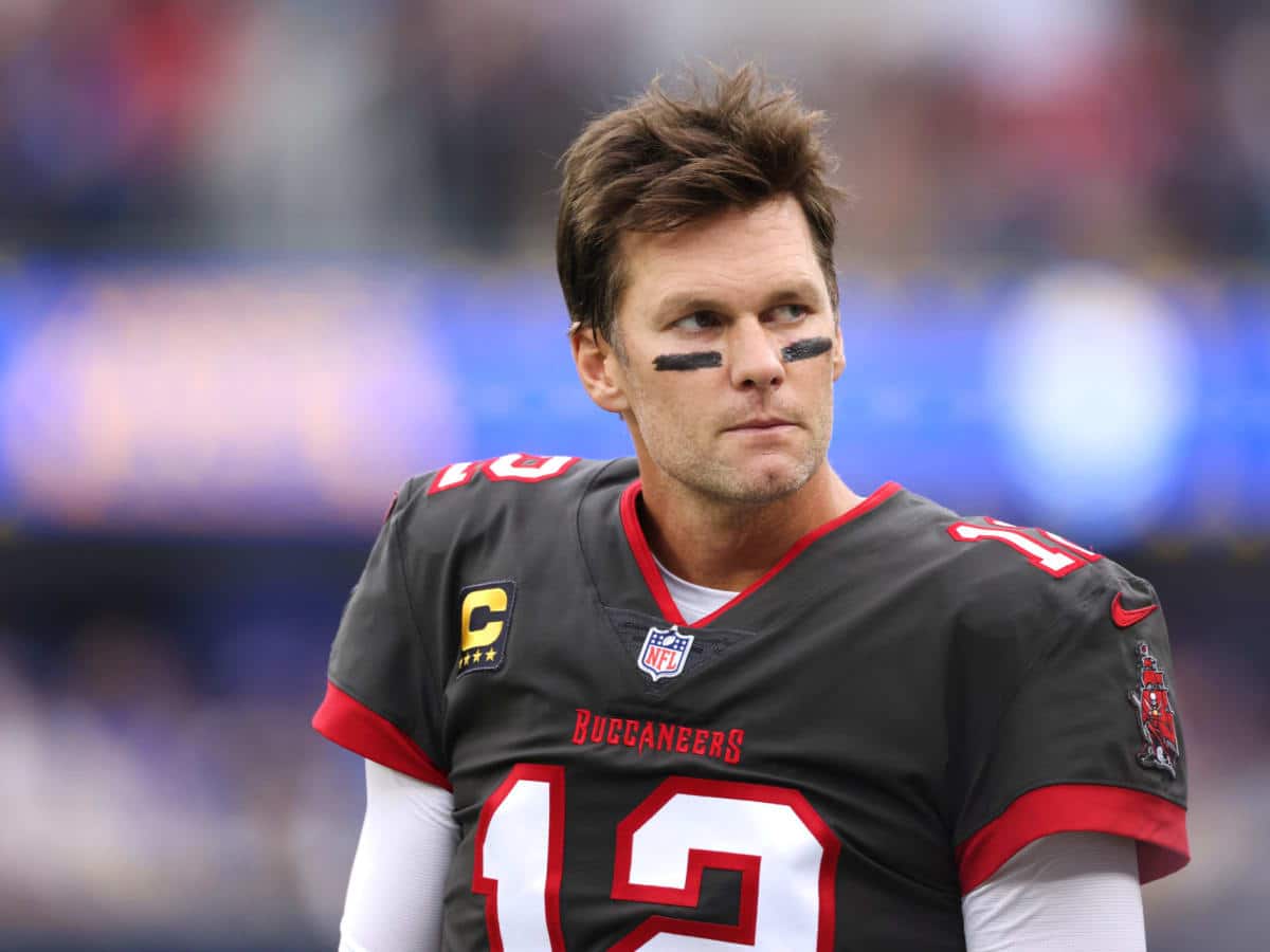 Tom Brady might not acquire any share in the Raiders after all the hype, reports Mike Florio