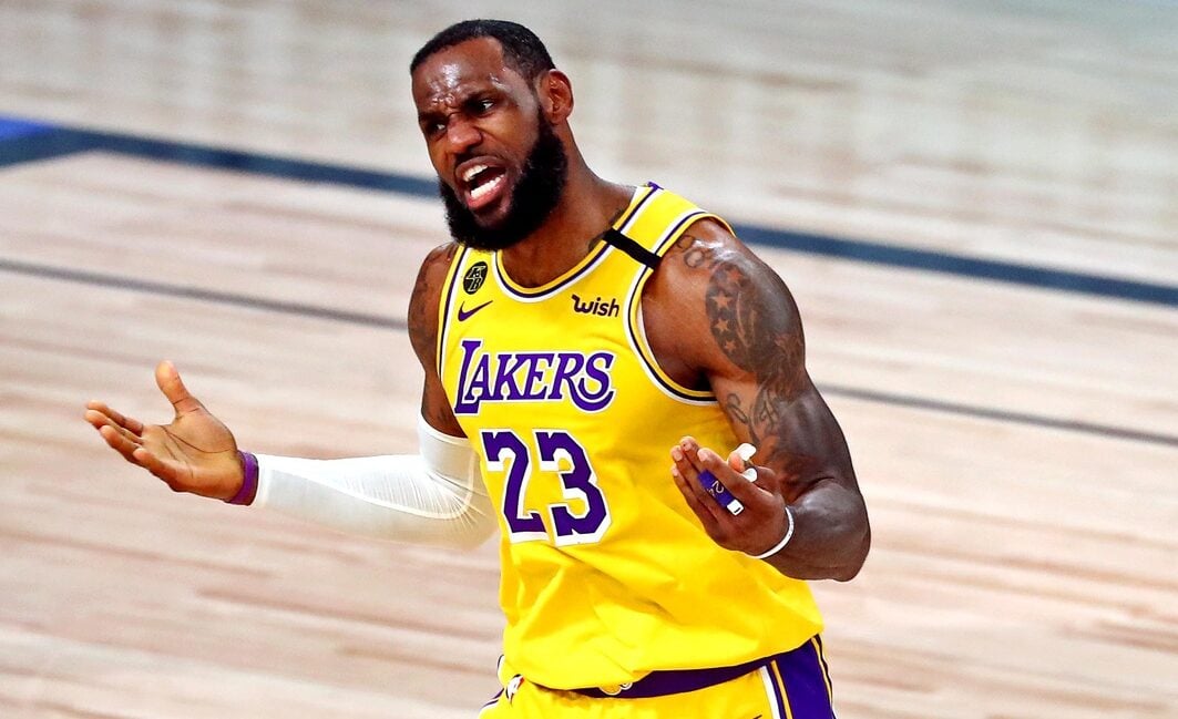 LeBron James CALLS OUT Lakers teammates, demands more in Game 2