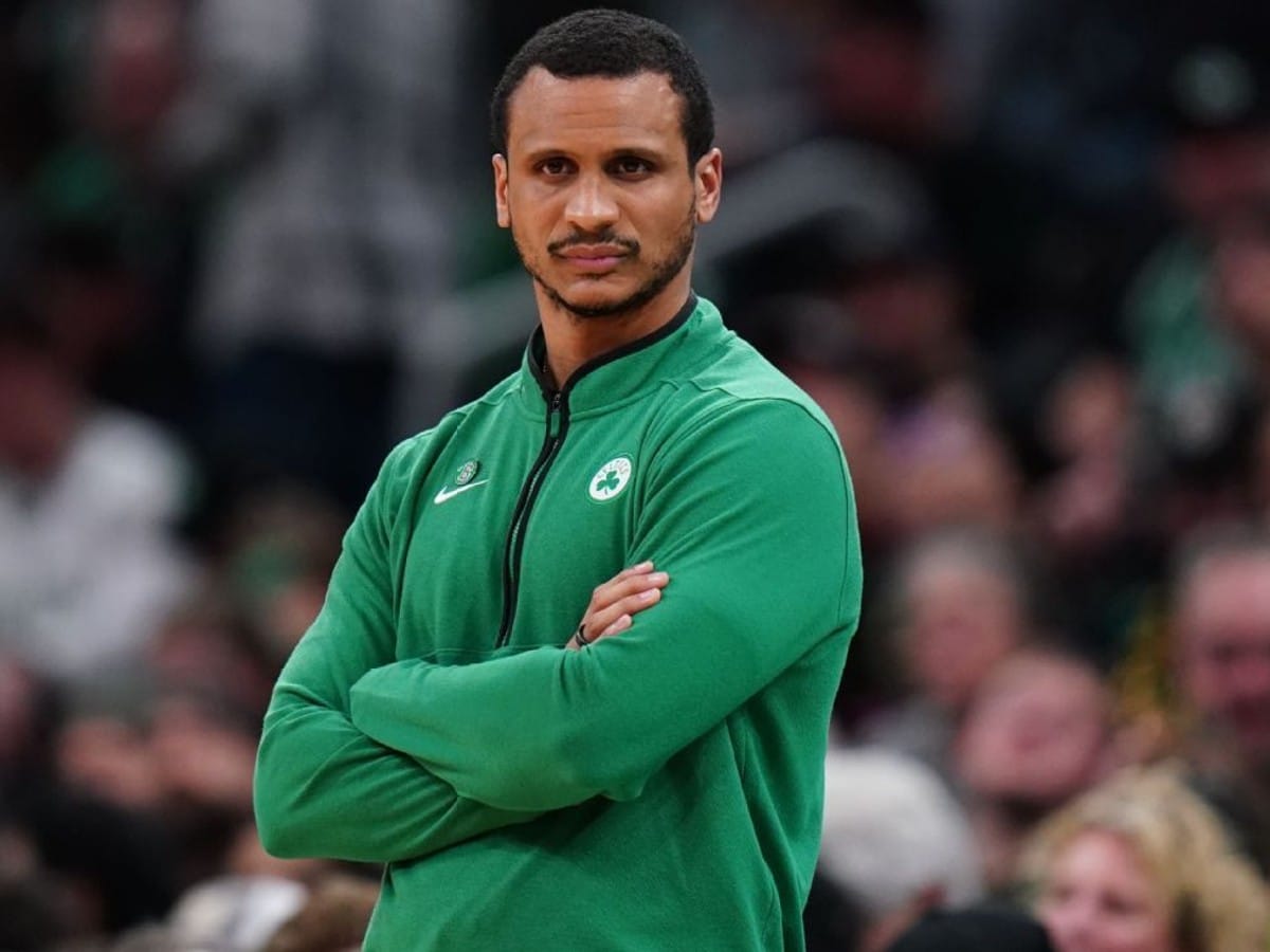 “A very mediocre coach” – Joe Mazzulla gets SLAMMED by NBA Twitter for bizarre response to Celtics’ crippling loss