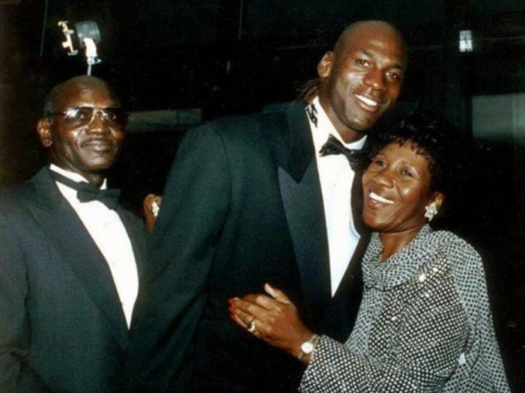 tall nba players with or who had relatively short parents 1