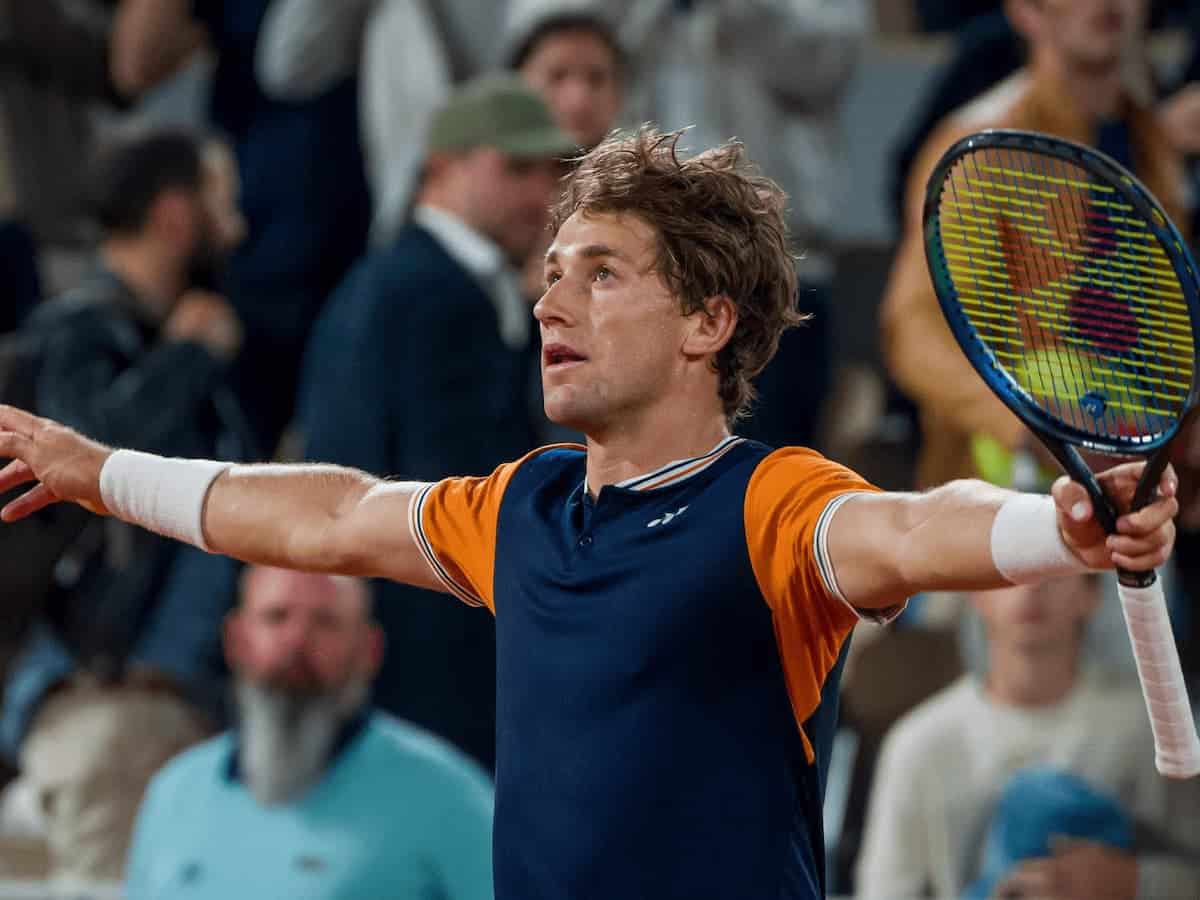 Casper Ruud ends Alexander Zverev’s French Open run with outright domination, reaches second successive final in Paris