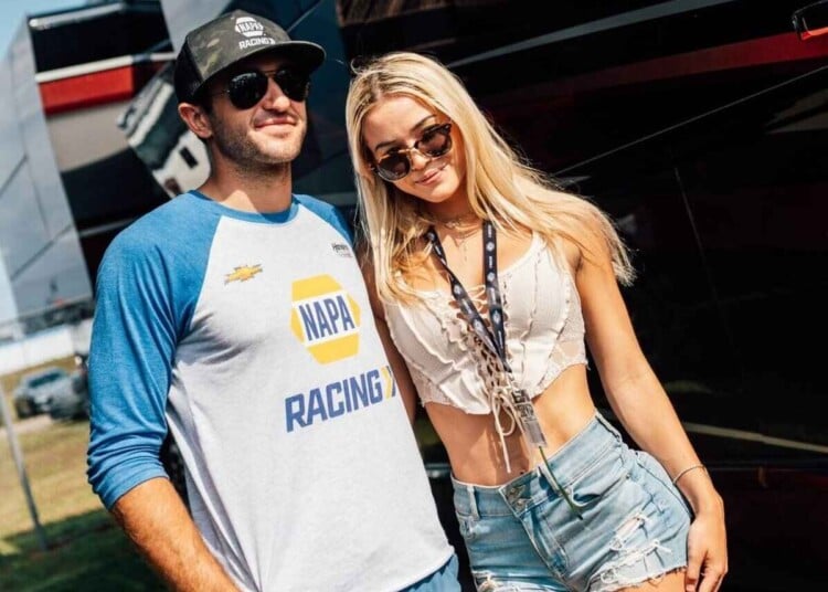 freaking-pathetic-get-this-clout-chaser-out-of-there-baby-gronk-in