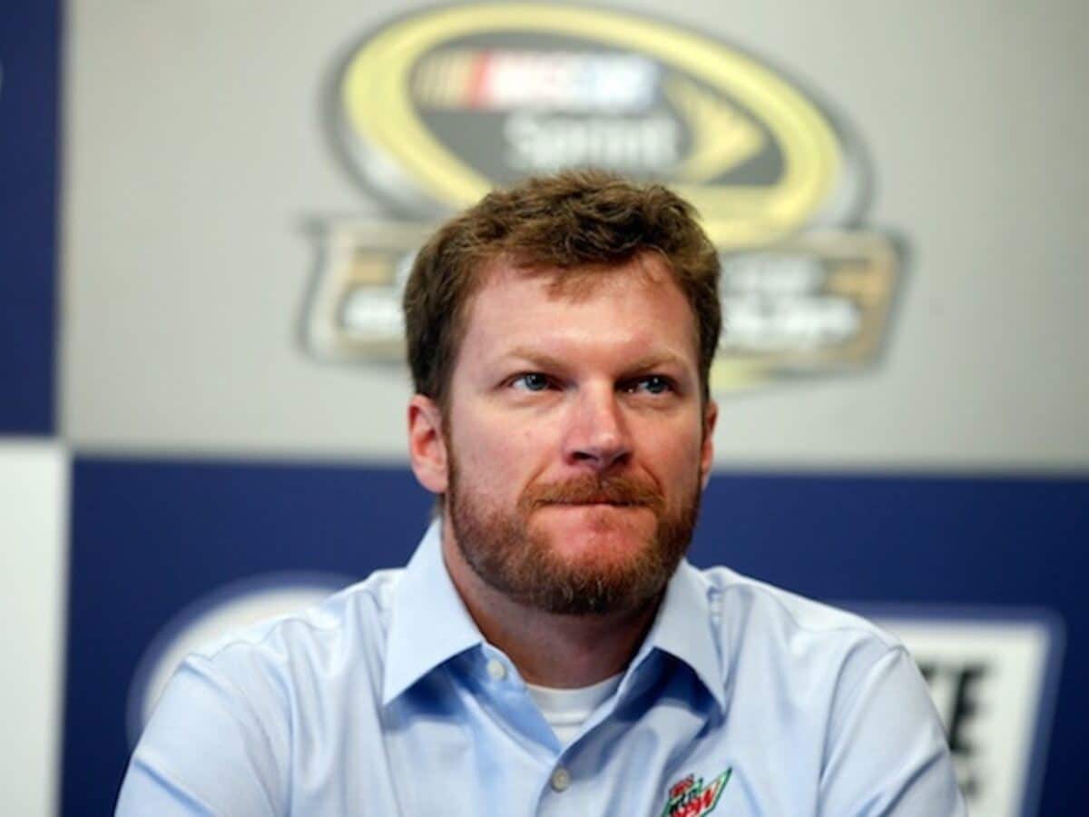 Dale Earnhardt Jr. predicts a MESSY Chicago Street Race