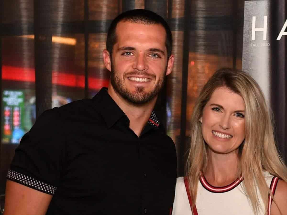 Derek Carr SHOCKINGLY claims the Raiders management ‘made his wife cry’ by benching him last season