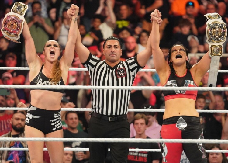 Ronda Rousey và Shayna Baszler
