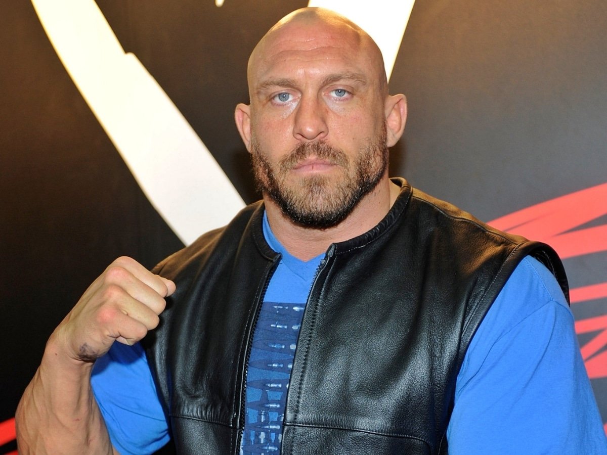 WWE Hall of Famer gives a reality check to Ryback and states he blew up every bridge he built