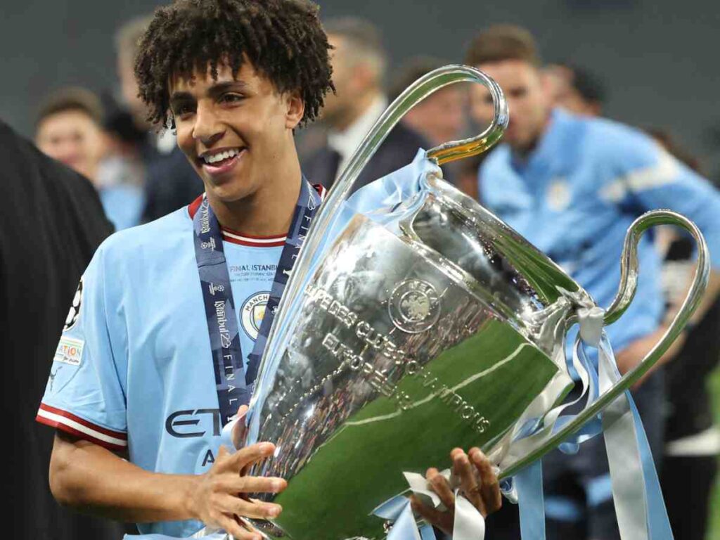 "Haaland, I thought you were a girl," Phil Foden's son and Erling Haaland share an adorable moment during UCL victory celebrations 1 IMG COM 20230613 2300 59 9012