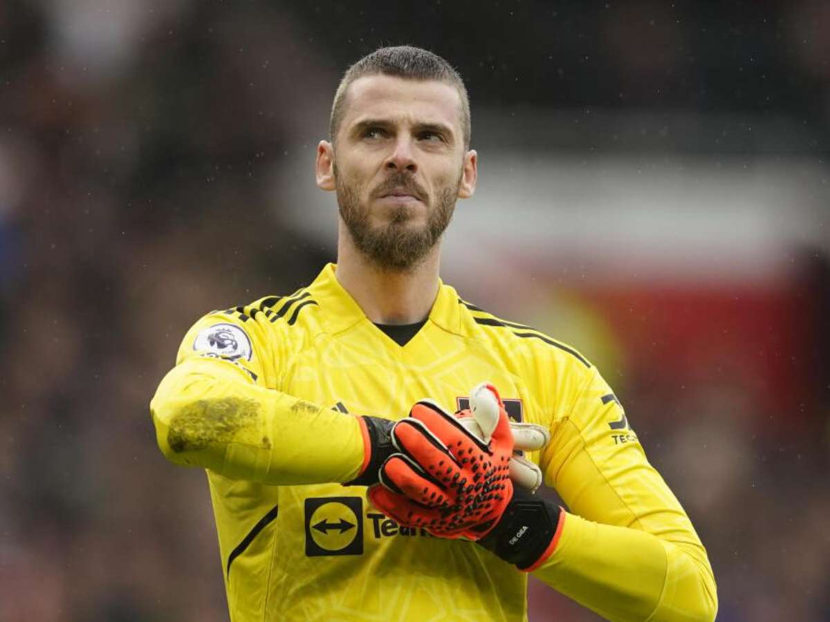 Manchester United releases club legend David De Gea amidst lucrative offers from Saudi Arabia