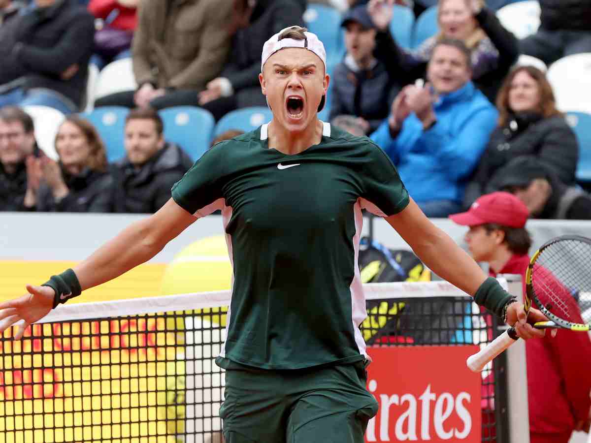 Holger Rune comes down aggressively on a journalist for questioning the authenticity of his injury against Alex de Minaur in Queen’s Club