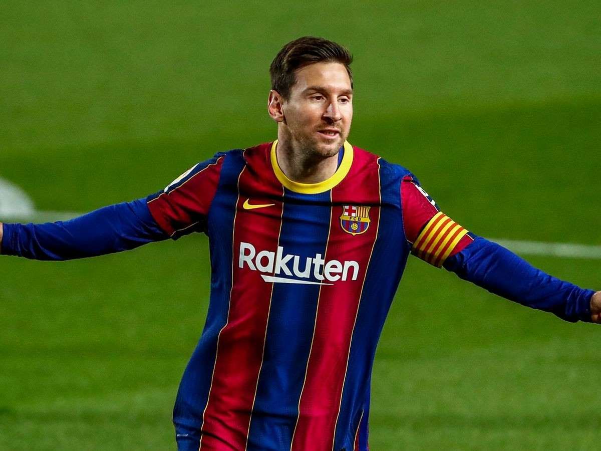 Lionel Messi’s father makes bombshell announcement regarding his future, says he ‘wants to return to Barcelona’