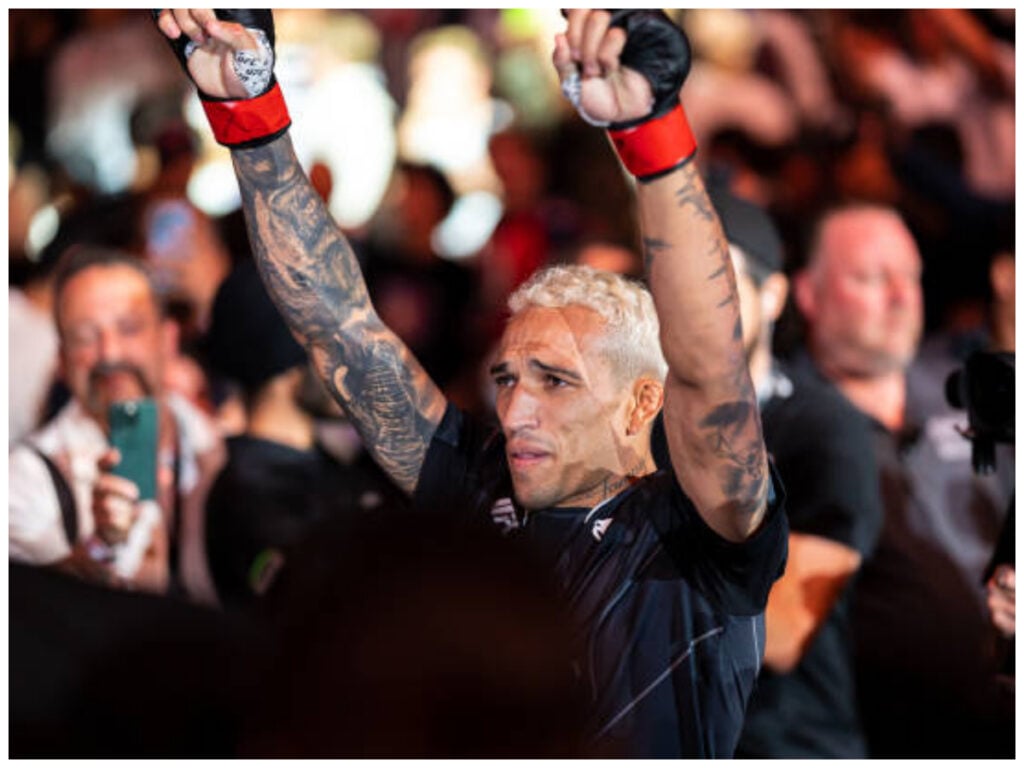 Charles Oliveira defeats Beneil Dariush at UFC 289 ( Image source: Getty Images )