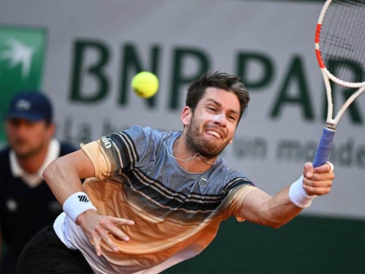 “Booing was justified,” Cameron Norrie not reporting the double bounce during his game against Lucas Pouille at the French Open has fans enraged