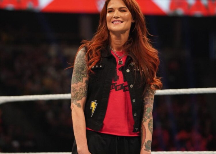 Lita trên WWE Raw