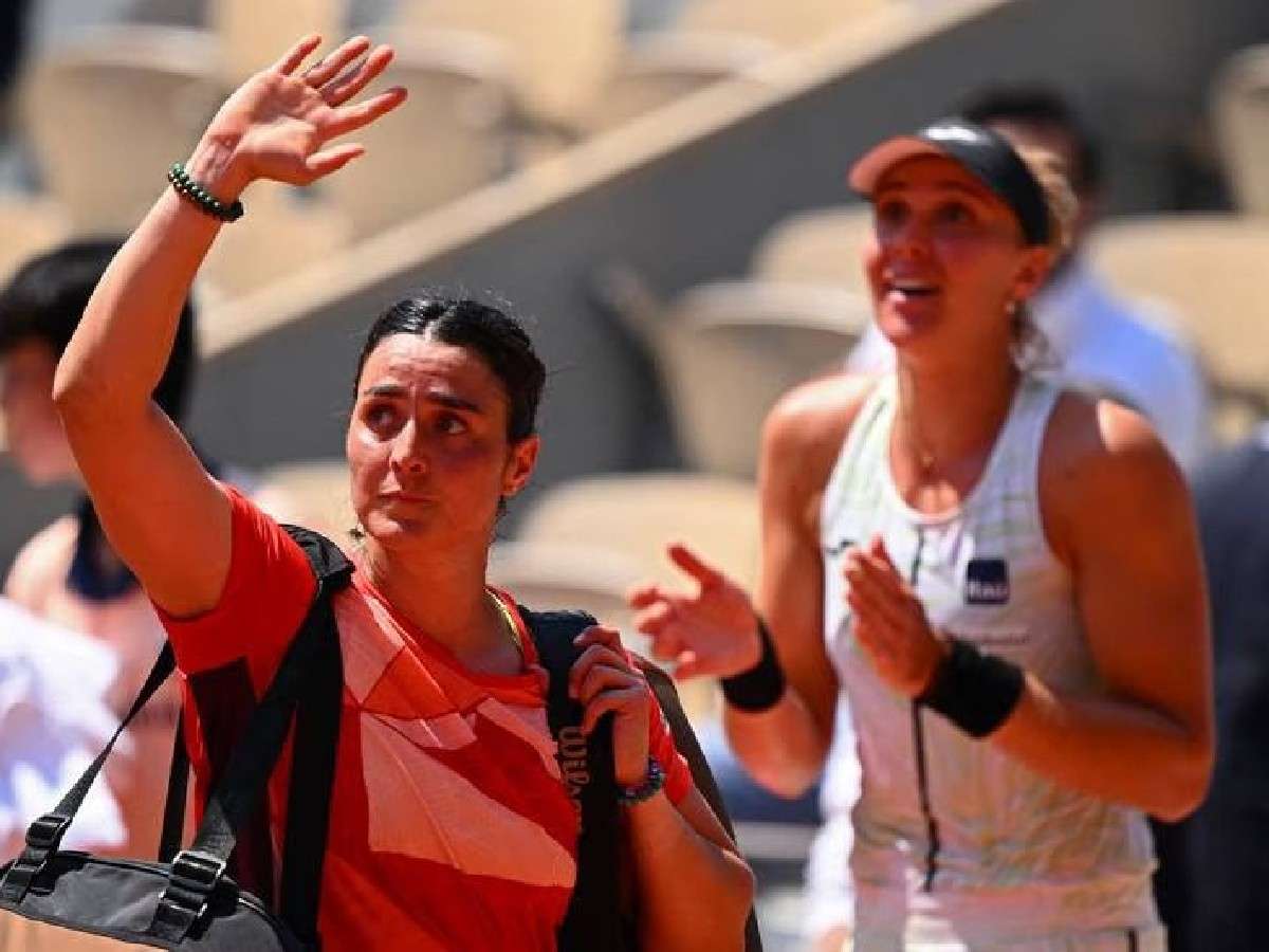 Ons Jabeur left heartbroken by ‘TERRIBLE’ crowd at the French Open quarter finals