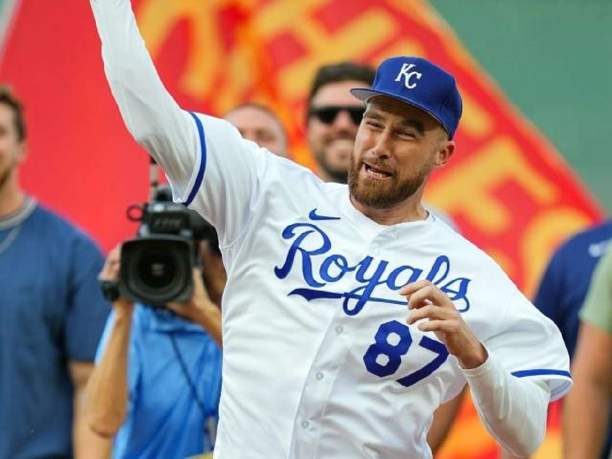 WATCH: “Sign him now!” – Super Bowl winner Travis Kelce gets HYPED up by Kansas fans for pitching a baseball in Royals’ jersey