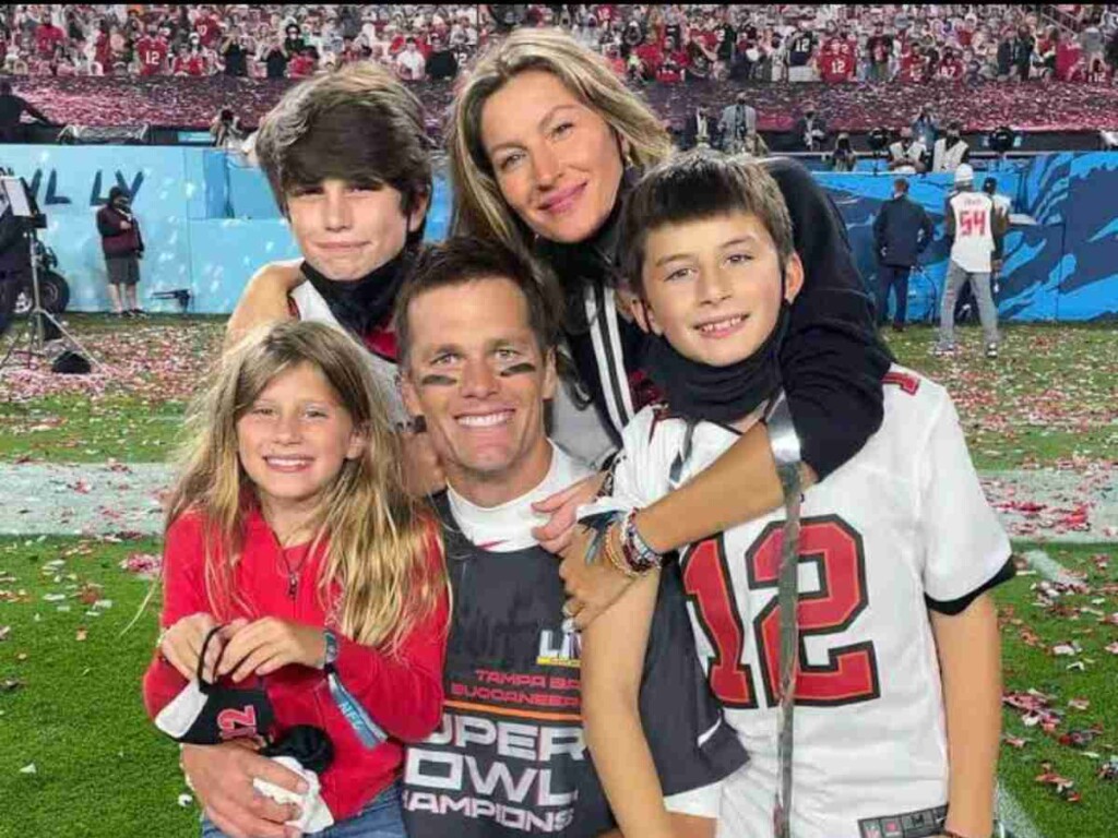 Tom Brady with his three kids- Jack, Benjamin and Vivian and Gisele Bundchen (image via People)