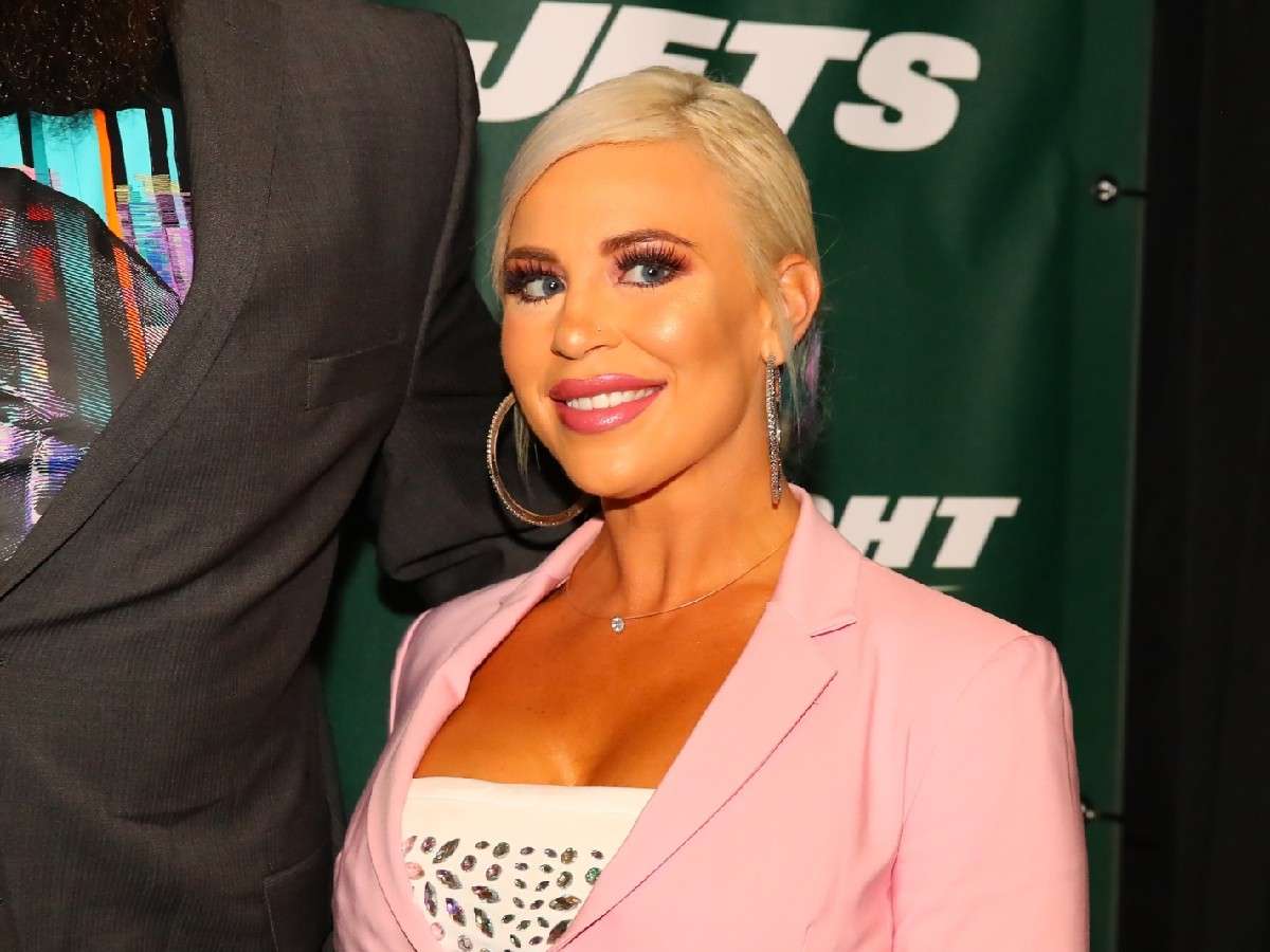 Former WWE Superstar expresses sentience towards Dana Brooke for her recent social media abhor, says, “Tell them to f**k off”