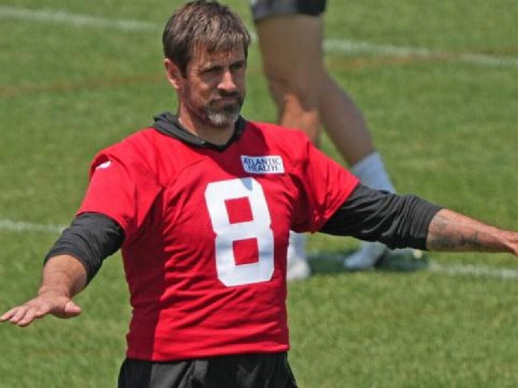 Aaron Rodgers (Image via Yahoo Sports)