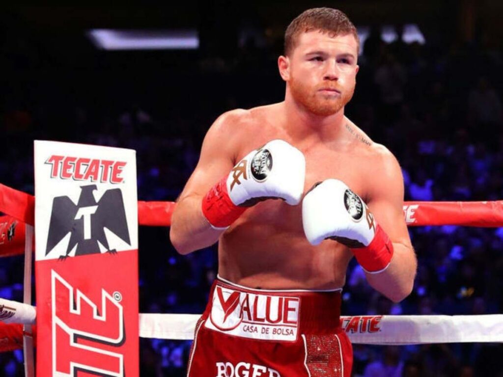 WATCH! Random man in pub mistaken for Canelo Alvarez goes VIRAL for ...