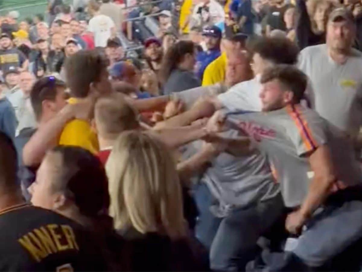 WATCH: NY Mets and Pirates fans BRAWL in stands at PNC Park during blowout game