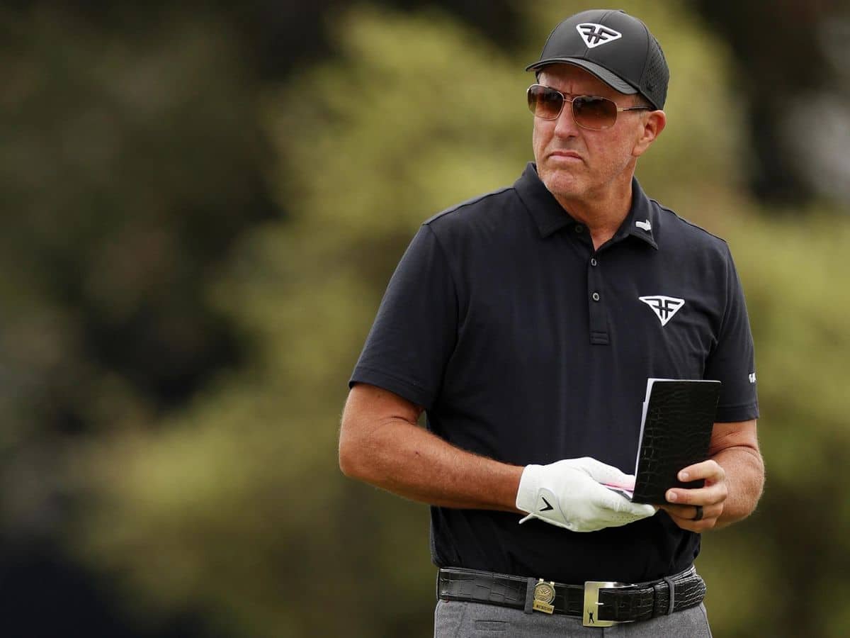 Veteran golfer Phil Mickelson left FRUSTRATED by heckler at 123rd US Open, misses cut for second successive year