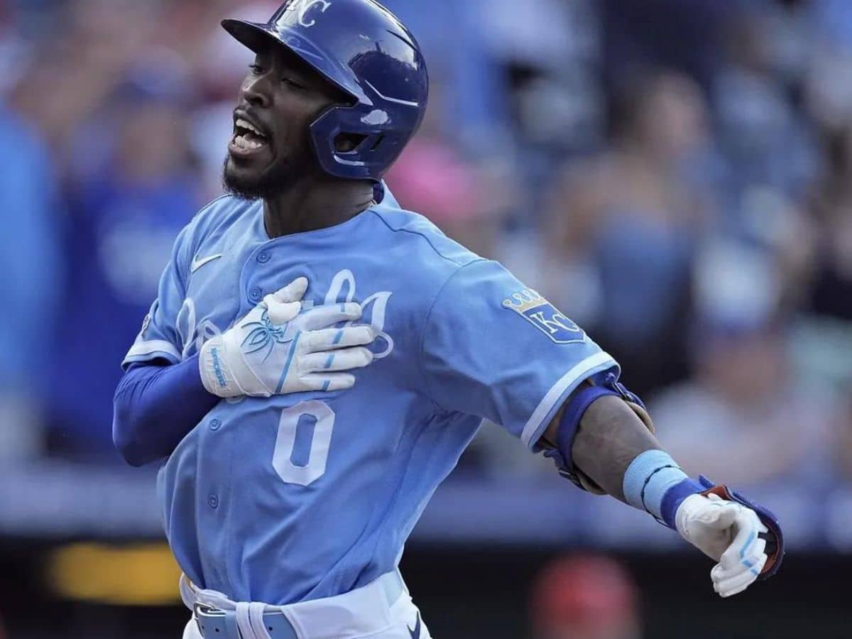 WATCH: “Classic Angels” – MLB Twitter reacts as Samad Taylor hits walk-off single on debut in STUNNING 10-9 comeback win for Royals