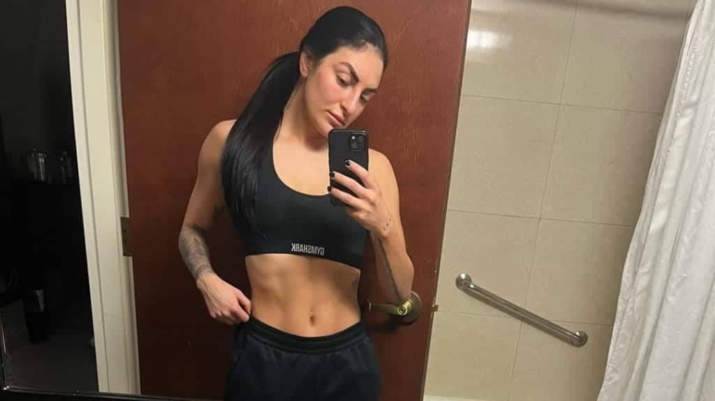 sonya deville 