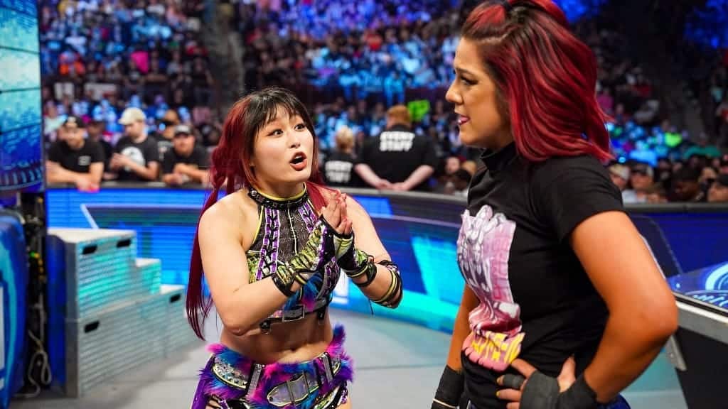 Iyo Sky and Bayley 