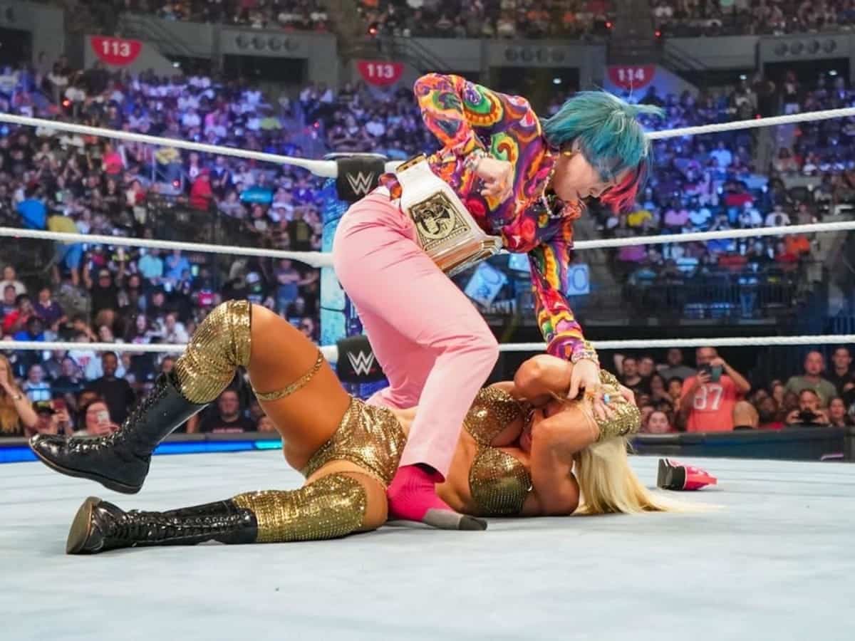 Charlotte Flair gives a savage reply after getting ambushed by Asuka on WWE SmackDown 