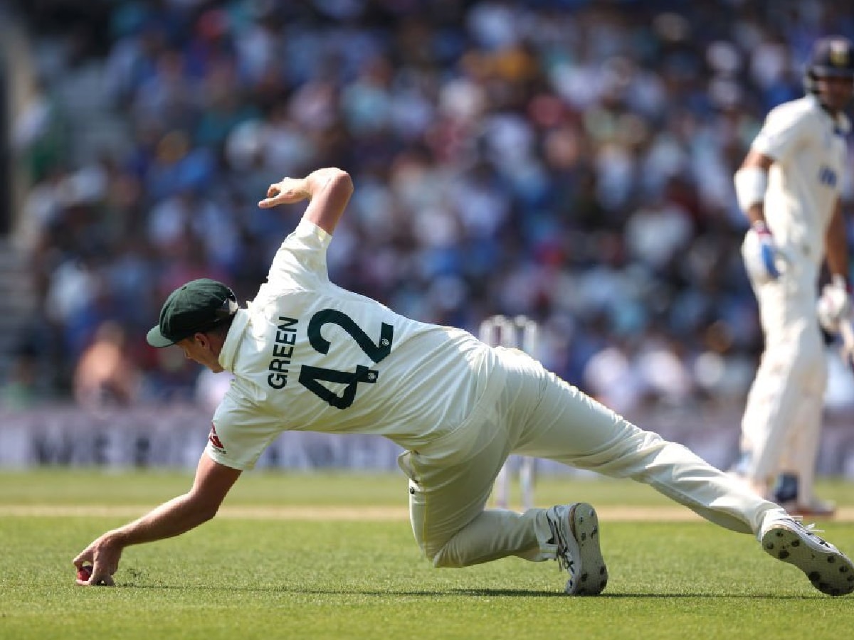 “Cheater, Cheater”- Fans left in disbelief as TV Umpire Richard Kettleborough calls Shubman Gill’s catch fair in WTC Final despite the ball touching the ground first